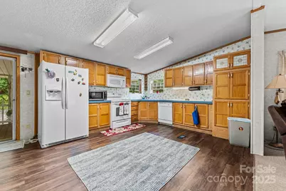 362 Cagle Cove, Sylva, NC 28779 - Photo 8