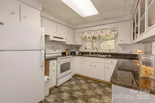 451 Charlie Dr, Marion, NC 28752 - Photo 20