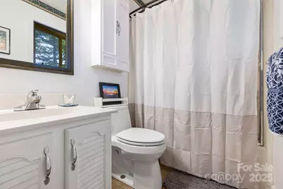 100 Greenbriar Avenue, Flat Rock, NC 28731 - Photo 26