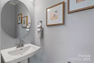 9462 Senator Royall Dr, Charlotte, NC 28262 - Photo 12