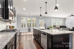 912 Elderberry Ln, Clover, SC 29710 - Photo 8