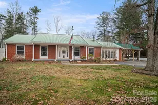 185 O O King Dr, Flat Rock, NC 28731 - Photo 2