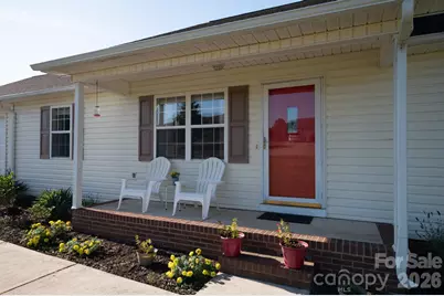 1371 Millrace Drive, Conover, NC 28613 - Photo 2