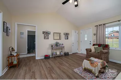 1371 Millrace Drive, Conover, NC 28613 - Photo 8