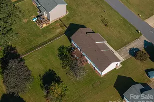 1371 Millrace Dr, Conover, NC 28613 - Photo 4