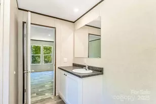 324 Center Ln, Thurmond, NC 28683 - Photo 34