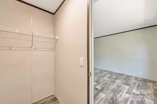 324 Center Ln, Thurmond, NC 28683 - Photo 40