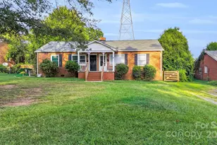 2701 Watson Dr, Charlotte, NC 28208 - Photo 2