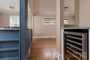 550 W Kingston Ave, Charlotte, NC 28203 - Photo 6