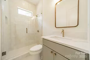 3838 Avalon Ave, Charlotte, NC 28208 - Photo 8