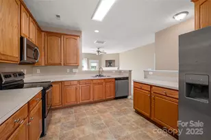 6934 Tanners Creek Dr, Huntersville, NC 28078 - Photo 8