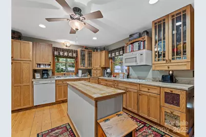 779 Thissa Way, Brevard, NC 28712 - Photo 16