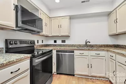 16 Woodvine Lane, Clover, SC 29710 - Photo 12