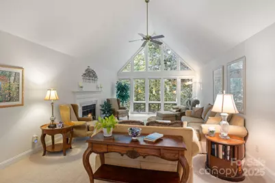 128 Forest View Drive, Flat Rock, NC 28731 - Photo 4