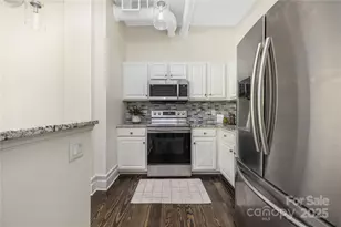 404 N Laurel Ave, Charlotte, NC 28204 - Photo 14