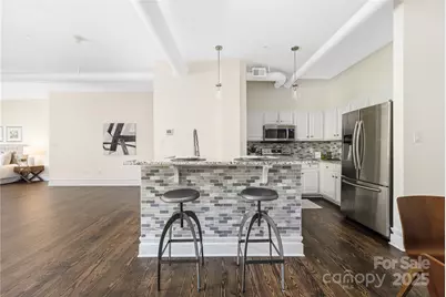 404 N Laurel Avenue #28, Charlotte, NC 28204 - Photo 4