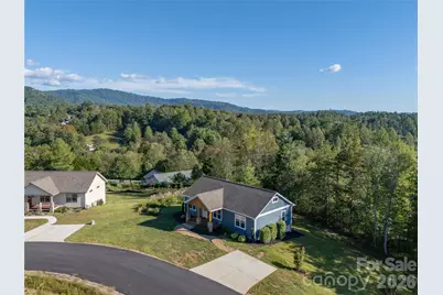 105 Bluebell Ridge Lane, Weaverville, NC 28787 - Photo 4