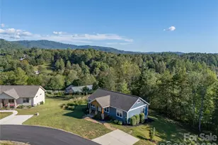 105 Bluebell Rdg Ln, Weaverville, NC 28787 - Photo 4