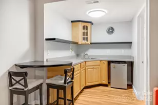 1387 Woods Ammons Rd, Mars Hill, NC 28754 - Photo 12