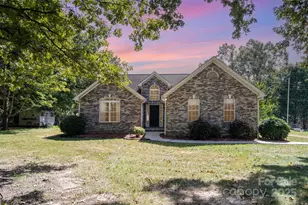 1308 Trull Pl, Monroe, NC 28110 - Photo 2