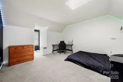 11601 Calgary Drive, Charlotte, NC 28215 - Photo 16