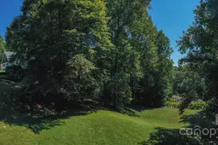 168 Mountain Valley Dr, Hendersonville, NC 28739 - Photo 6