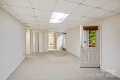 168 Mountain Valley Drive, Hendersonville, NC 28739 - Photo 28