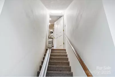 168 Mountain Valley Drive, Hendersonville, NC 28739 - Photo 26