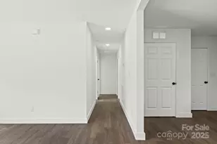 9235 Edgevale Dr, Charlotte, NC 28216 - Photo 20