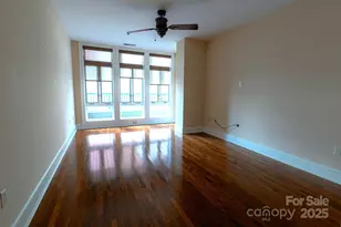 21 Battery Park Ave, Asheville, NC 28801 - Photo 16