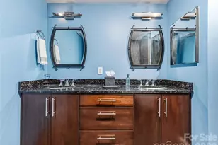 21 Battery Park Ave, Asheville, NC 28801 - Photo 26