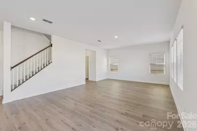 2111 Sunflower Circle, Newton, NC 28658 - Photo 8