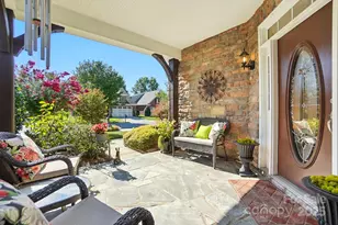 10906 Round Rock Rd, Charlotte, NC 28277 - Photo 4