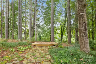 214 Vincent Place, Hendersonville, NC 28739 - Photo 28