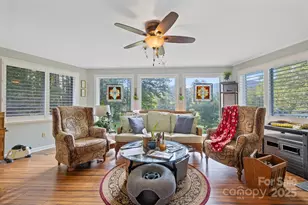 214 Vincent Pl, Hendersonville, NC 28739 - Photo 12