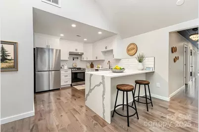 2105 Highland Street, Charlotte, NC 28208 - Photo 16