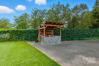 6711 Freedom Drive, Charlotte, NC 28214 - Photo 20