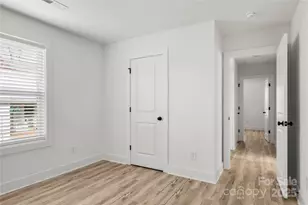 2022 4th St SW, Hickory, NC 28602 - Photo 26