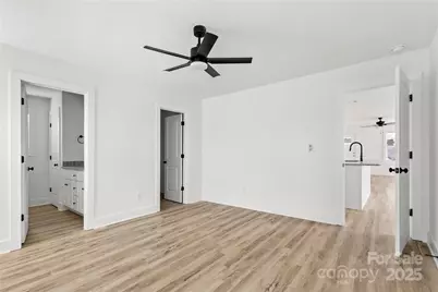 2022 4th Street SW, Hickory, NC 28602 - Photo 16