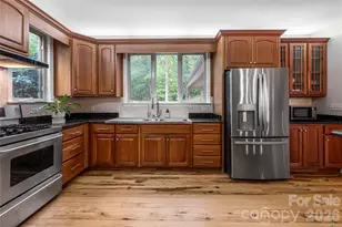 116 Hawk Rdg, Asheville, NC 28804 - Photo 16