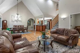 116 Hawk Rdg, Asheville, NC 28804 - Photo 6