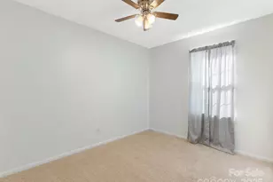 227 Bradshaw Ave, Hendersonville, NC 28792 - Photo 18