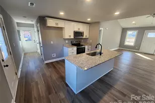 450 E Ridge Rd, Salisbury, NC 28144 - Photo 4