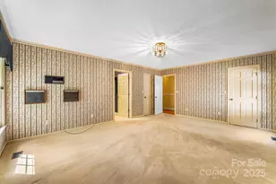 200 Woodland Dr, Marion, NC 28752 - Photo 20