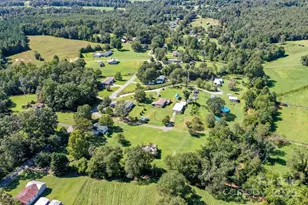 827 Old Henrietta Rd, Forest City, NC 28043 - Photo 10