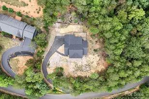 583 Dublin Ln, Columbus, NC 28722 - Photo 34