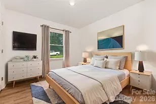 600 Touch Me not Ln, Charlotte, NC 28216 - Photo 8