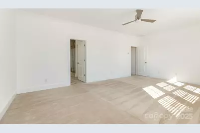 13609 Laughing Gull Drive, Charlotte, NC 28278 - Photo 16