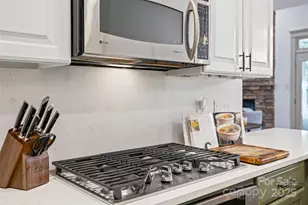 2323 Branch Hill Ln, Lake Wylie, SC 29710 - Photo 18