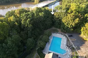 2323 Branch Hill Ln, Lake Wylie, SC 29710 - Photo 2